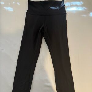 Lululemon Black Fast and Free tight 25 inch size 8